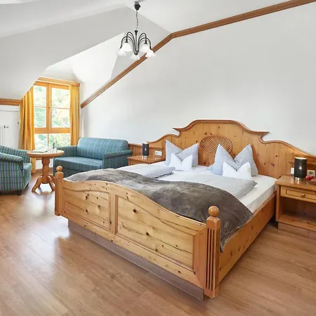 Schwarz 3* Mehring (Bavaria)